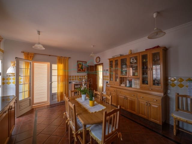 5 Zimmer Villa zu verkaufen in Casco Urbano, Adeje mit Garage - 1.750.000 € (Ref: 10061714)