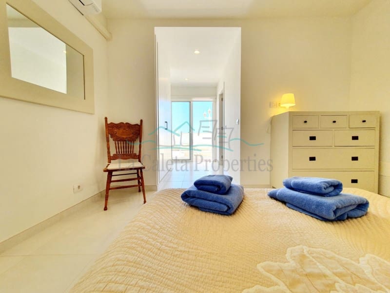 4 soveværelse Byhus til salg i Costa Adeje med garage - € 1.650.000 (Ref: 5286747)