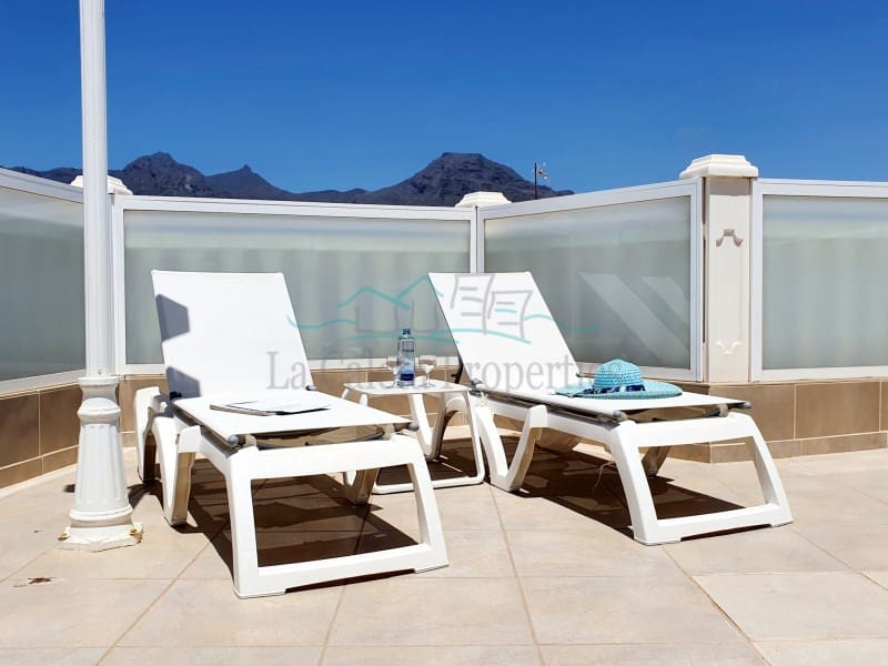 4 soveværelse Byhus til salg i Costa Adeje med garage - € 1.650.000 (Ref: 5286747)