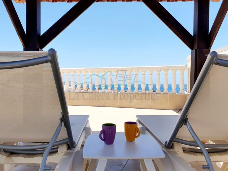 4 soveværelse Byhus til salg i Costa Adeje med garage - € 1.650.000 (Ref: 5286747)