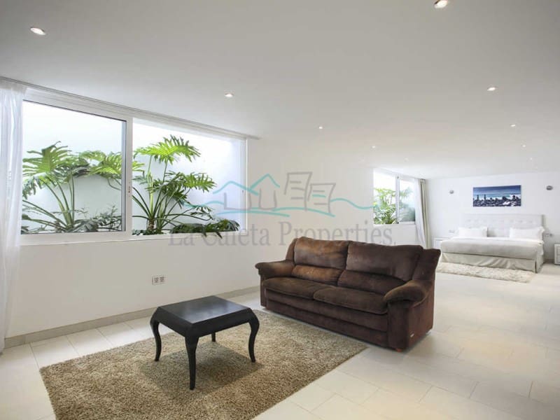 Chalet de 4 habitaciones en Costa Adeje en venta con piscina garaje - 3.600.000 € (Ref: 6829220)