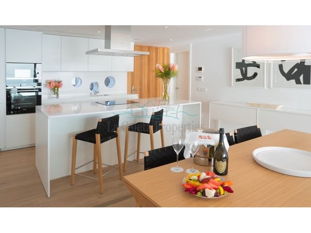 Villa til salg i Playa San Juan, Guía de Isora med swimmingpool - € 2.035.000 (Ref: 6896065)