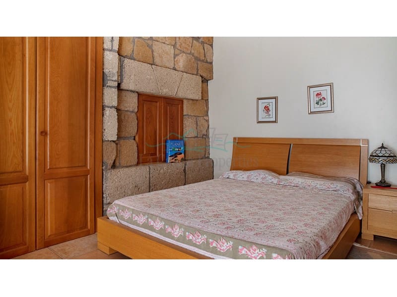 3 soveværelse Finca/Landehus til salg i Arona med garage - € 2.800.000 (Ref: 7123465)