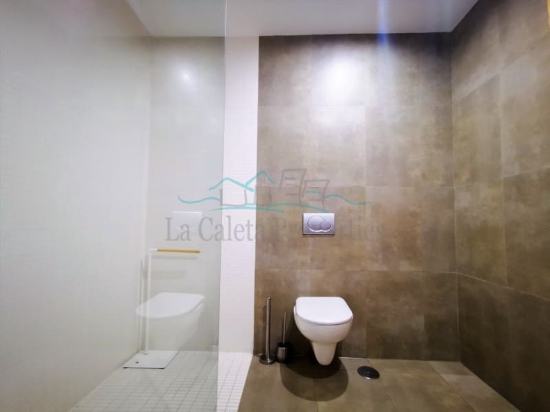 2 sovrum Lägenhet till salu i Costa Adeje med pool - 1 295 000 € (Ref: 7187421)