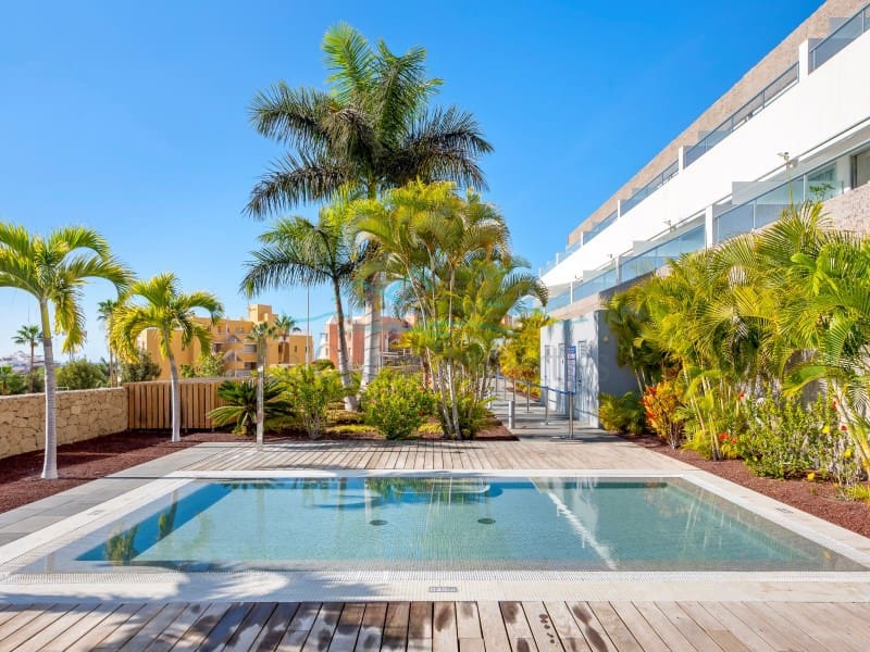 2 sovrum Lägenhet till salu i Costa Adeje med pool - 1 295 000 € (Ref: 7187421)