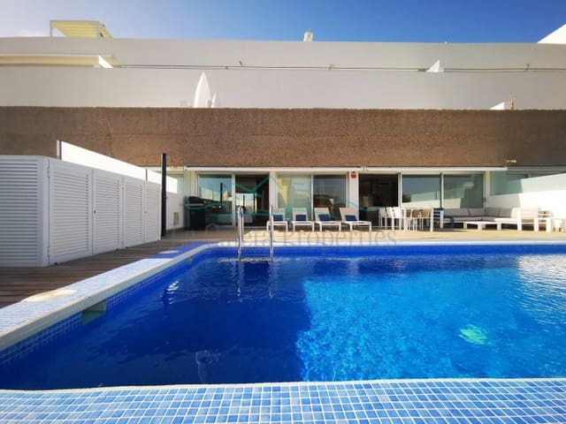 2 soveværelse Lejlighed til salg i La Caleta Adeje, Adeje med swimmingpool - € 1.295.000 (Ref: 7187421)