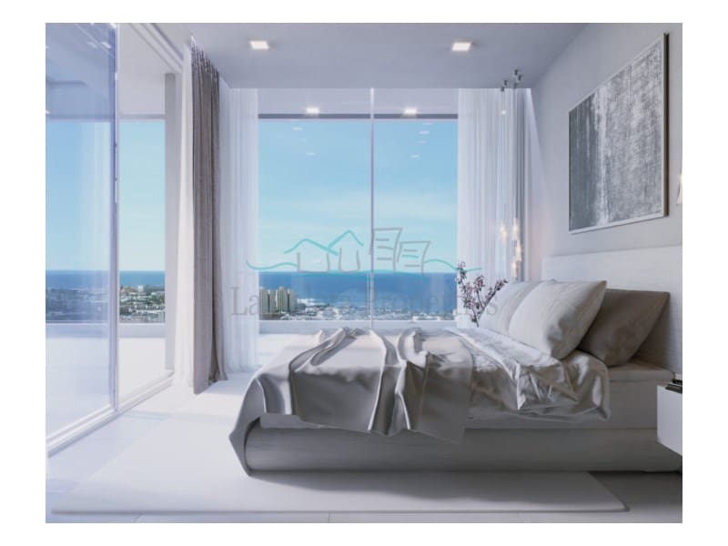 Villa til salgs i Costa Adeje med svømmebasseng garasje - € 1 913 000 (Ref: 7384483)