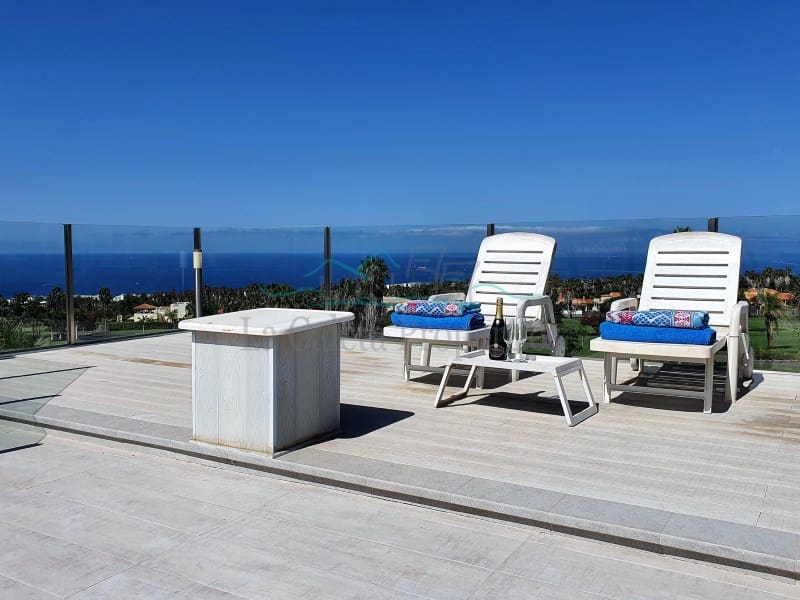 3 soveværelse Byhus til salg i Costa Adeje med swimmingpool garage - € 1.600.000 (Ref: 7412954)