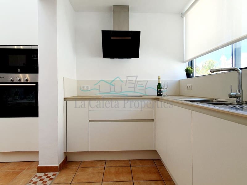 Villa til leje i Costa Adeje med swimmingpool - € 10.000 (Ref: 7741513)