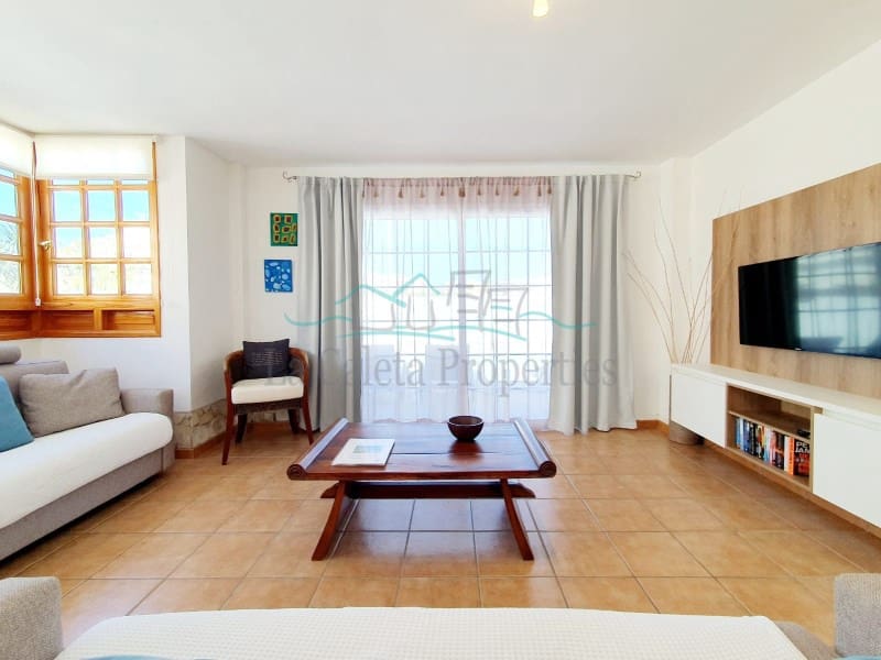 Villa til leje i Costa Adeje med swimmingpool - € 10.000 (Ref: 7741513)