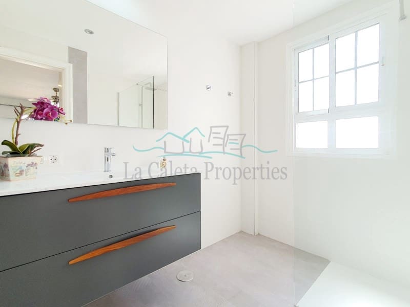 Villa til leje i Costa Adeje med swimmingpool - € 10.000 (Ref: 7741513)