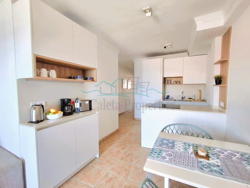 Villa att hyra i Costa Adeje med pool - 10 000 € (Ref: 7741513)
