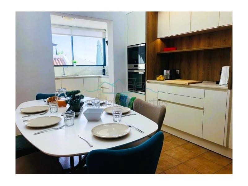 Villa til leje i Costa Adeje med garage - € 10.000 (Ref: 7741514)