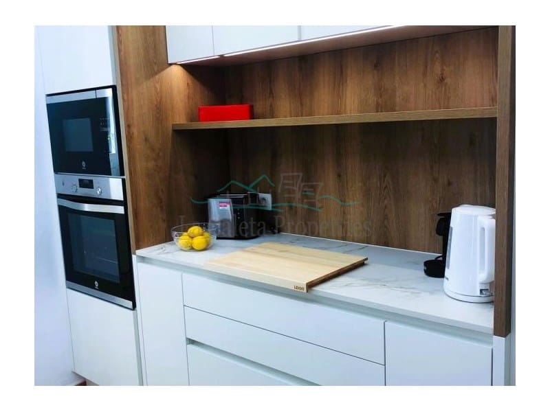 Villa til leje i Costa Adeje med garage - € 10.000 (Ref: 7741514)