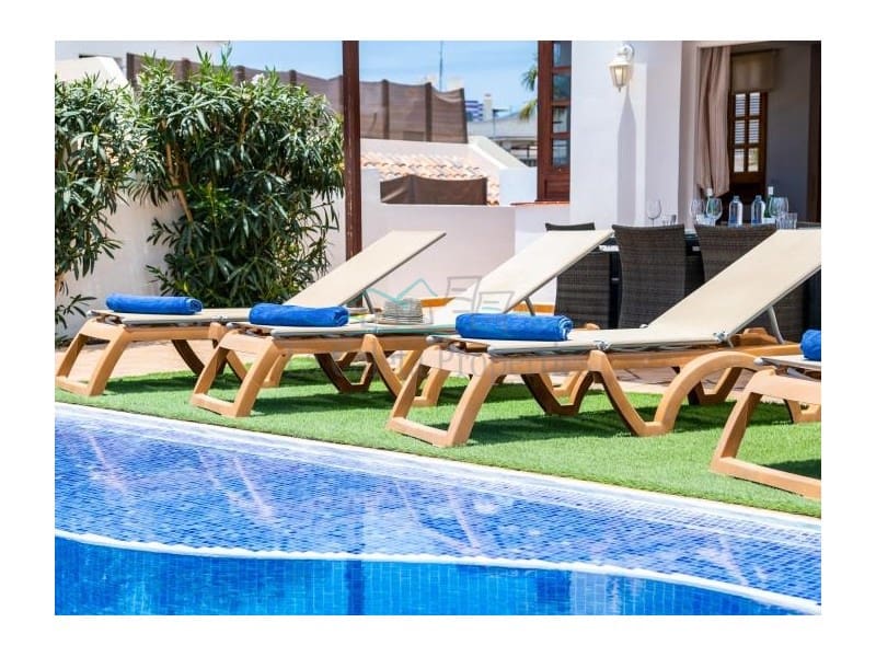 Villa til leje i Costa Adeje med garage - € 10.000 (Ref: 7741514)