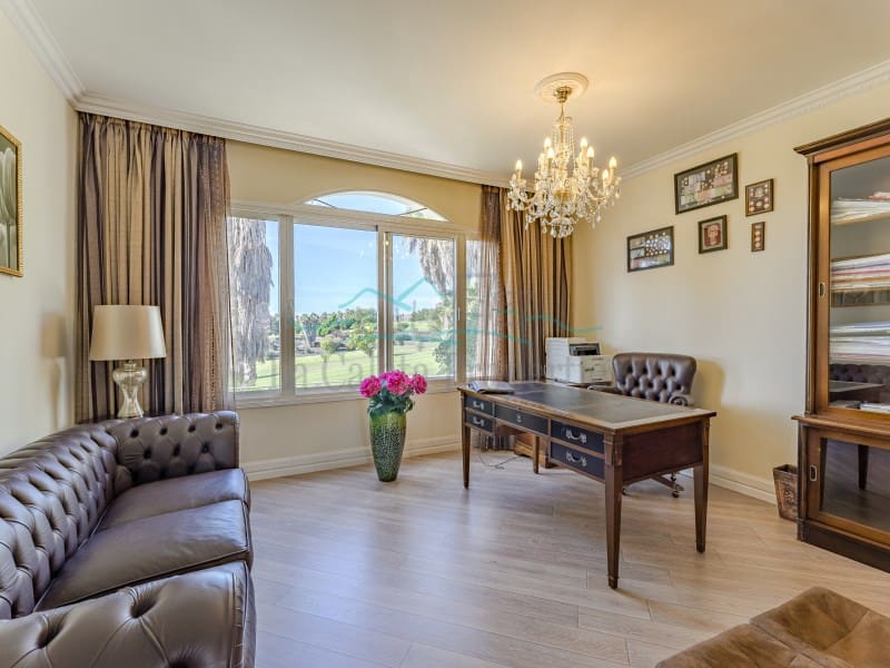 5 soveværelse Villa til salg i Costa Adeje med swimmingpool garage - € 4.990.000 (Ref: 8005696)