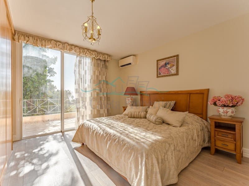 5 soveværelse Villa til salg i Costa Adeje med swimmingpool garage - € 4.990.000 (Ref: 8005696)