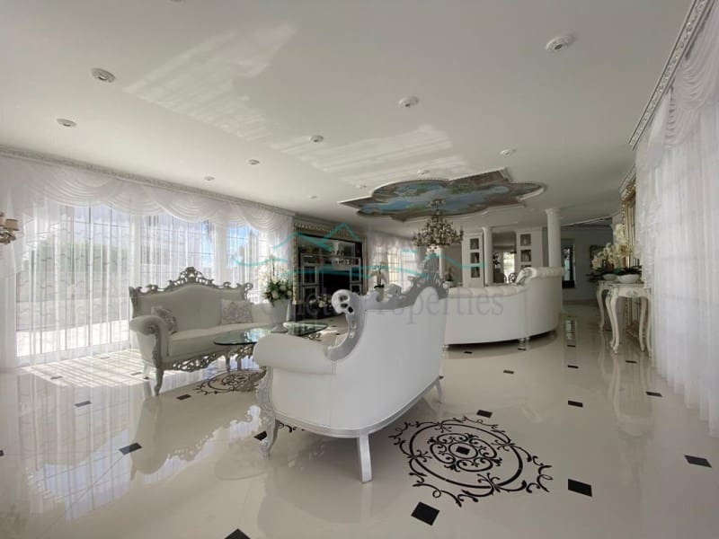 6 chambre Villa/Maison à vendre à Costa Adeje avec piscine garage - 4 500 000 € (Ref: 8010601)