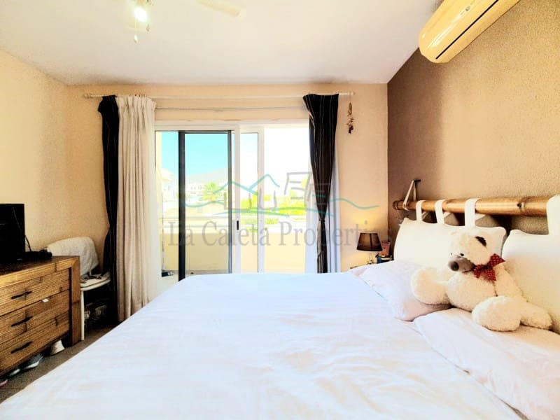 4 chambre Maison de Ville à vendre à Costa Adeje - 649 000 € (Ref: 8243663)