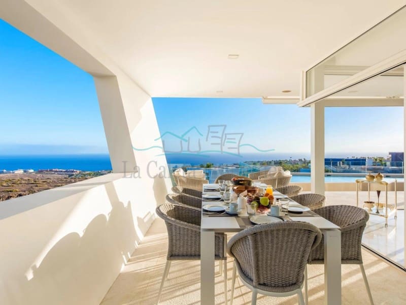 5 slaapkamer Villa te koop in Costa Adeje met garage - € 6.500.000 (Ref: 8597289)