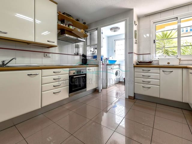3 chambre Appartement à vendre à Costa Adeje, Adeje avec garage - 920 000 € (Ref: 8616225)
