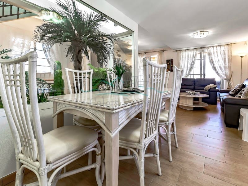 3 chambre Appartement à vendre à Costa Adeje avec garage - 920 000 € (Ref: 8616225)