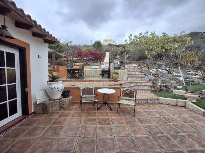 5 soveværelse Finca/Landehus til salg i Adeje med garage - € 1.595.000 (Ref: 8628579)