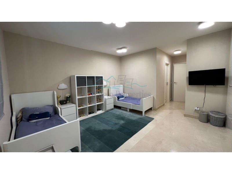 2 makuuhuone Huoneisto myytävänä paikassa Costa Adeje mukana 
autotalli - 949 000 € (Ref: 8654952)