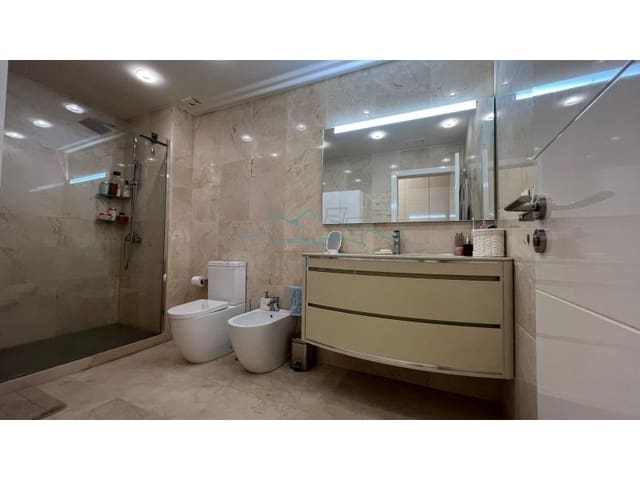 2 slaapkamer Appartement te koop in La Caleta Adeje, Adeje met garage - € 949.000 (Ref: 8654952)