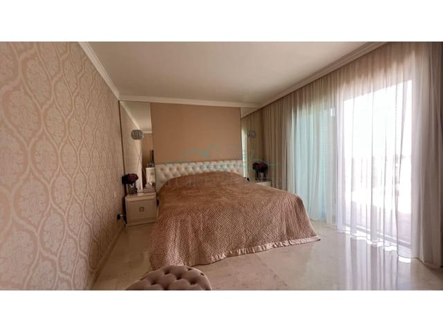 2 slaapkamer Appartement te koop in La Caleta Adeje, Adeje met garage - € 949.000 (Ref: 8654952)