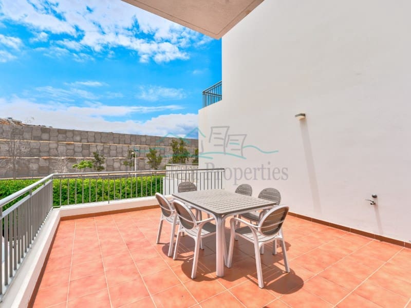 2 slaapkamer Appartement te koop in Costa Adeje met garage - € 715.000 (Ref: 8657084)