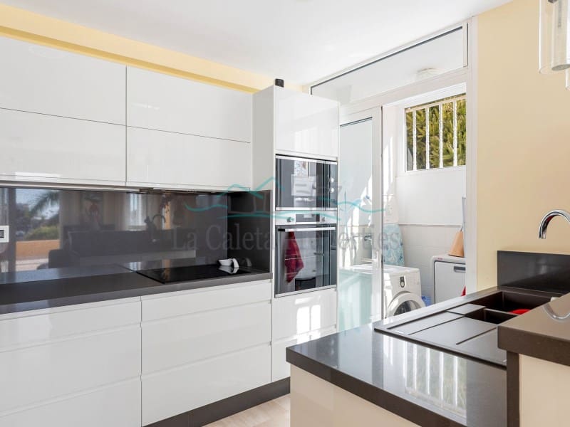 3 soveværelse Lejlighed til salg i Costa Adeje med garage - € 805.000 (Ref: 8735730)