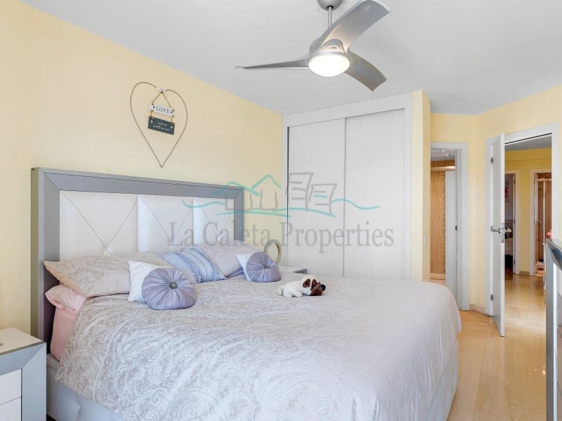 3 soveværelse Lejlighed til salg i Costa Adeje med garage - € 805.000 (Ref: 8735730)