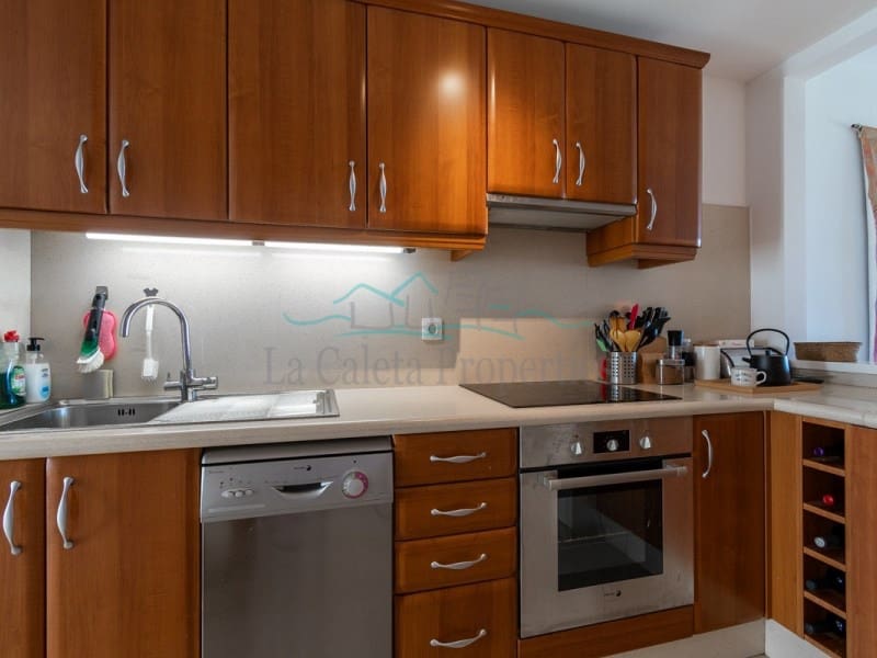 2 sypialnia Apartament na sprzedaż w Costa Adeje - 595 000 € (Ref: 8979685)