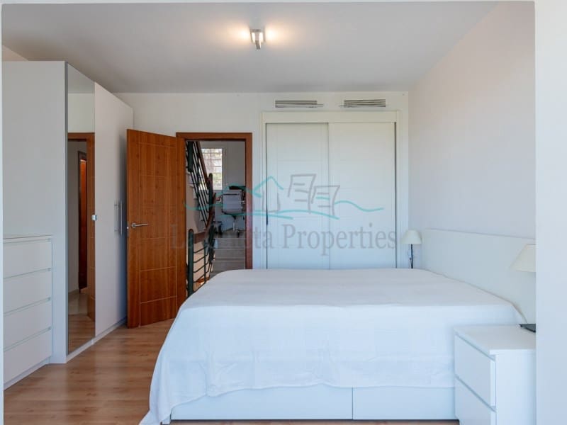 2 sypialnia Apartament na sprzedaż w Costa Adeje - 595 000 € (Ref: 8979685)