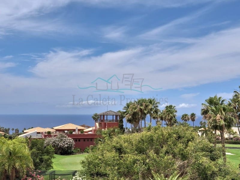 4 slaapkamer Huis te koop in Costa Adeje - € 1.175.000 (Ref: 8992502)