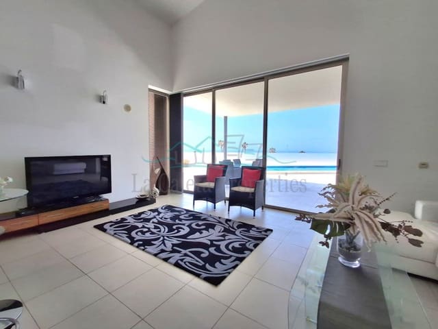 3 sypialnia Dom na sprzedaż w La Caleta Adeje, Adeje z basenem garażem - 1 900 000 € (Ref: 9032035)