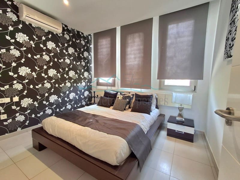 3 slaapkamer Huis te koop in Costa Adeje met garage - € 1.900.000 (Ref: 9032035)