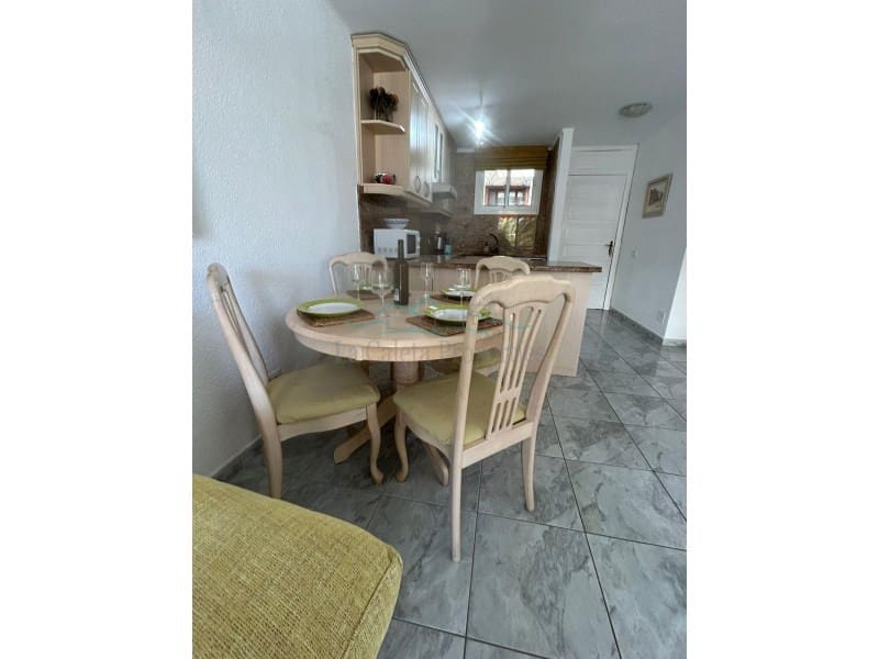 2 sypialnia Apartament na sprzedaż w Playa de las Americas - 575 000 € (Ref: 9185508)