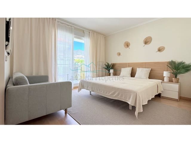 5 bedroom Townhouse for sale in Playa de Fañabé Alto, Adeje with garage - € 720,000 (Ref: 9243823)