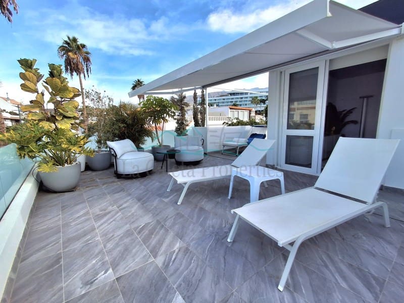 3 chambre Villa/Maison à vendre à Costa Adeje avec garage - 1 880 000 € (Ref: 9347729)