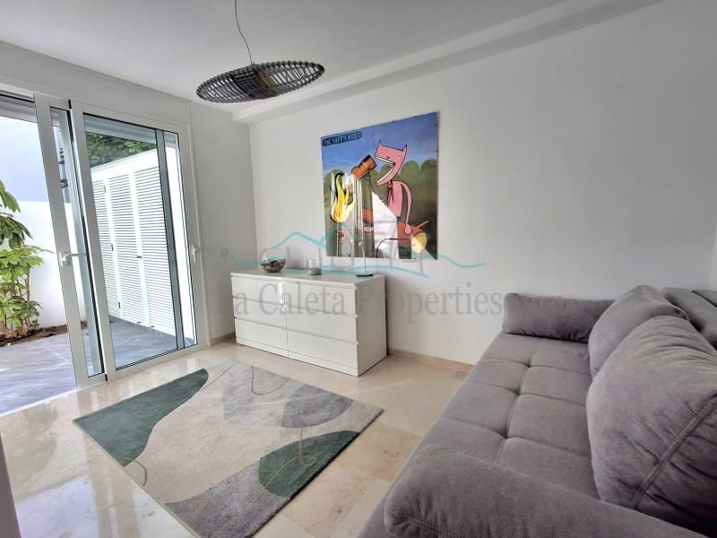 3 chambre Villa/Maison à vendre à Costa Adeje avec garage - 1 880 000 € (Ref: 9347729)