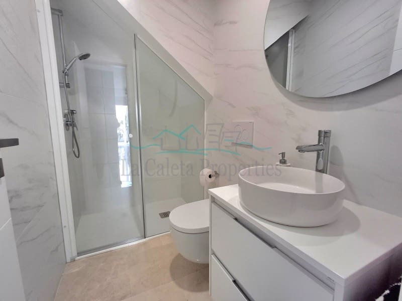 3 chambre Villa/Maison à vendre à Costa Adeje avec garage - 1 880 000 € (Ref: 9347729)