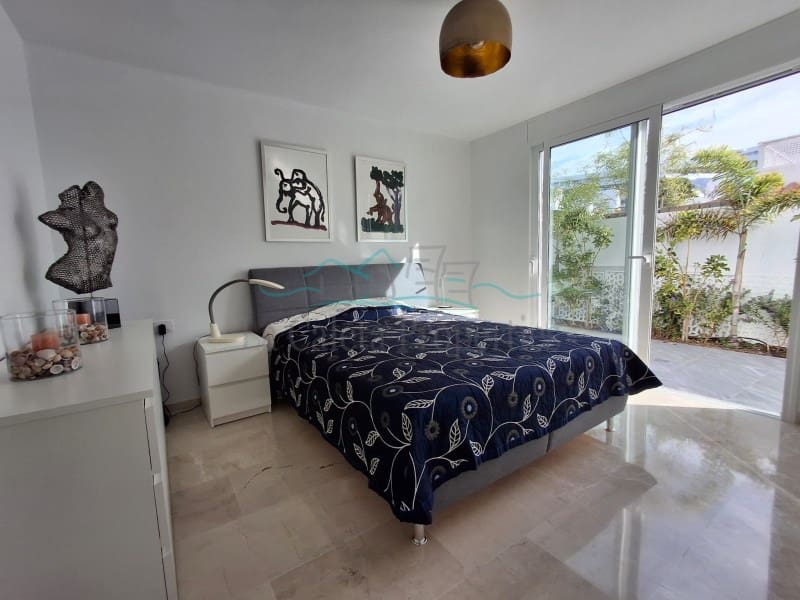 3 chambre Villa/Maison à vendre à Costa Adeje avec garage - 1 880 000 € (Ref: 9347729)