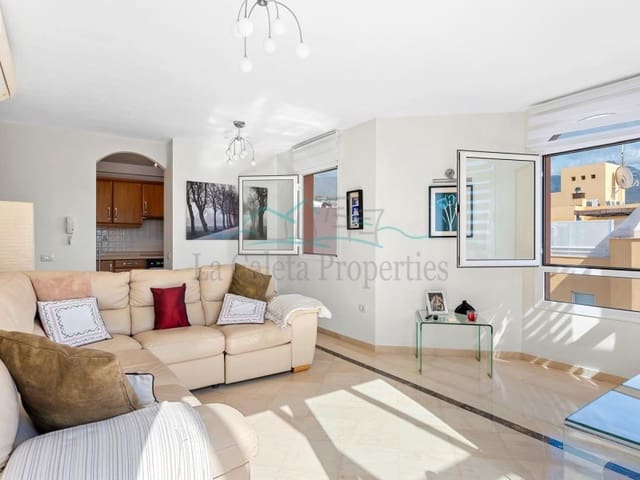 3 makuuhuone Huoneisto myytävänä paikassa La Caleta Adeje, Adeje mukana 
autotalli - 775 000 € (Ref: 9427592)