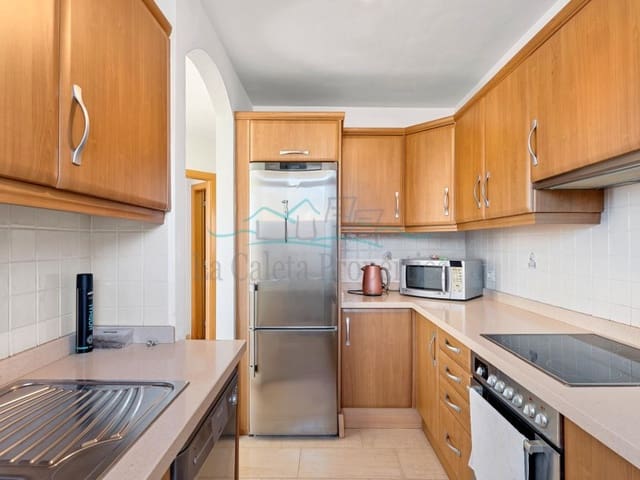 3 makuuhuone Huoneisto myytävänä paikassa La Caleta Adeje, Adeje mukana 
autotalli - 775 000 € (Ref: 9427592)