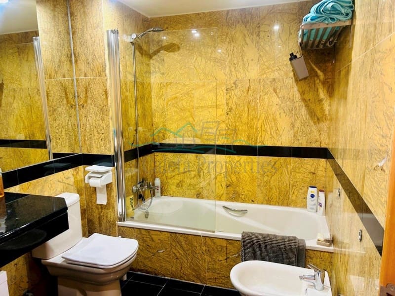 3 soveværelse Lejlighed til salg i Costa Adeje med garage - € 754.000 (Ref: 9427592)