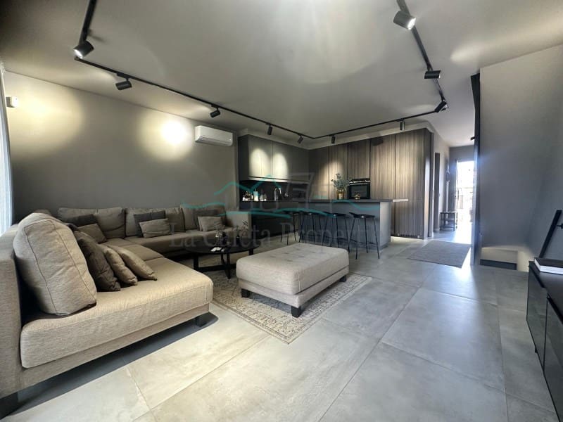 3 soveværelse Byhus til salg i Costa Adeje med garage - € 1.195.000 (Ref: 9470988)