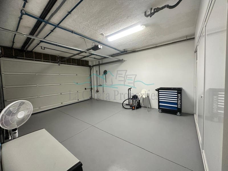 3 soveværelse Byhus til salg i Costa Adeje med garage - € 1.195.000 (Ref: 9470988)