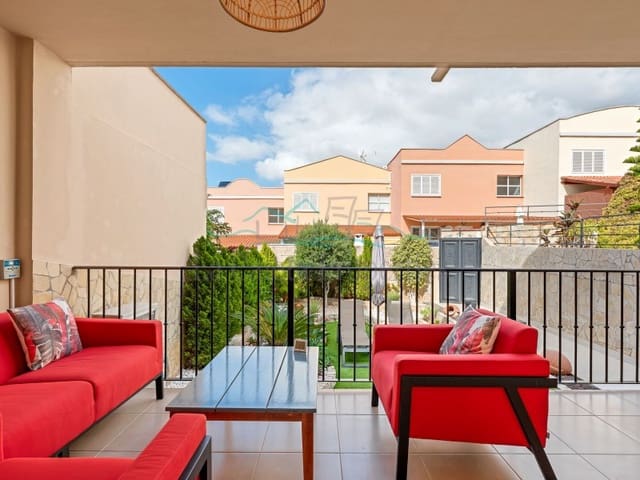 3 slaapkamer Appartement te koop in Costa Adeje, Adeje met garage - € 770.000 (Ref: 9474970)